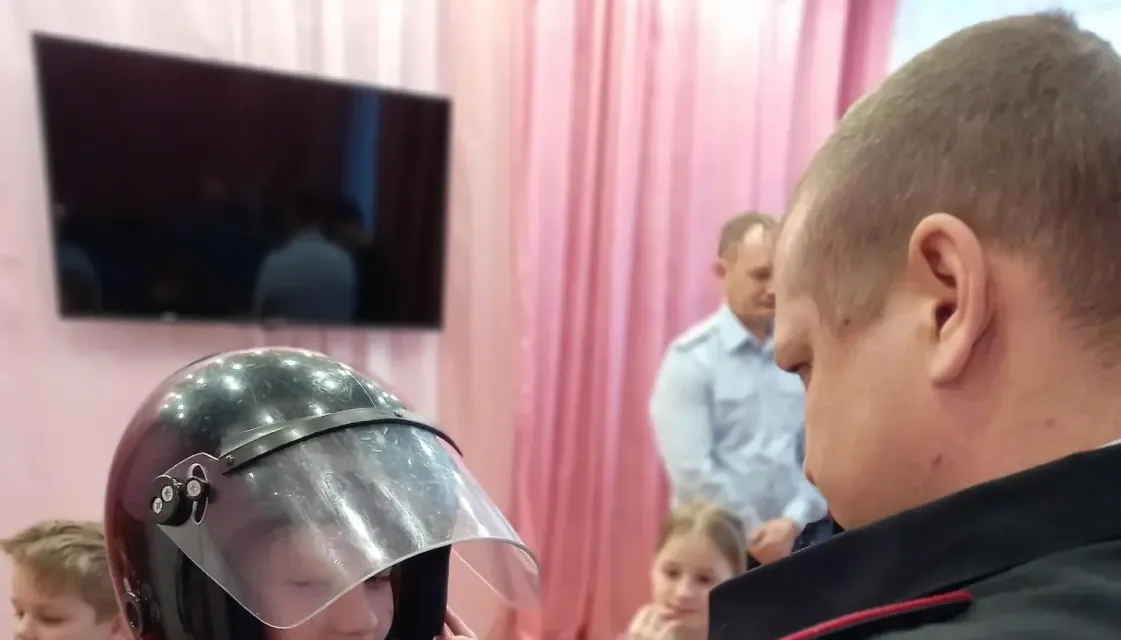 Встреча с правоохранителями