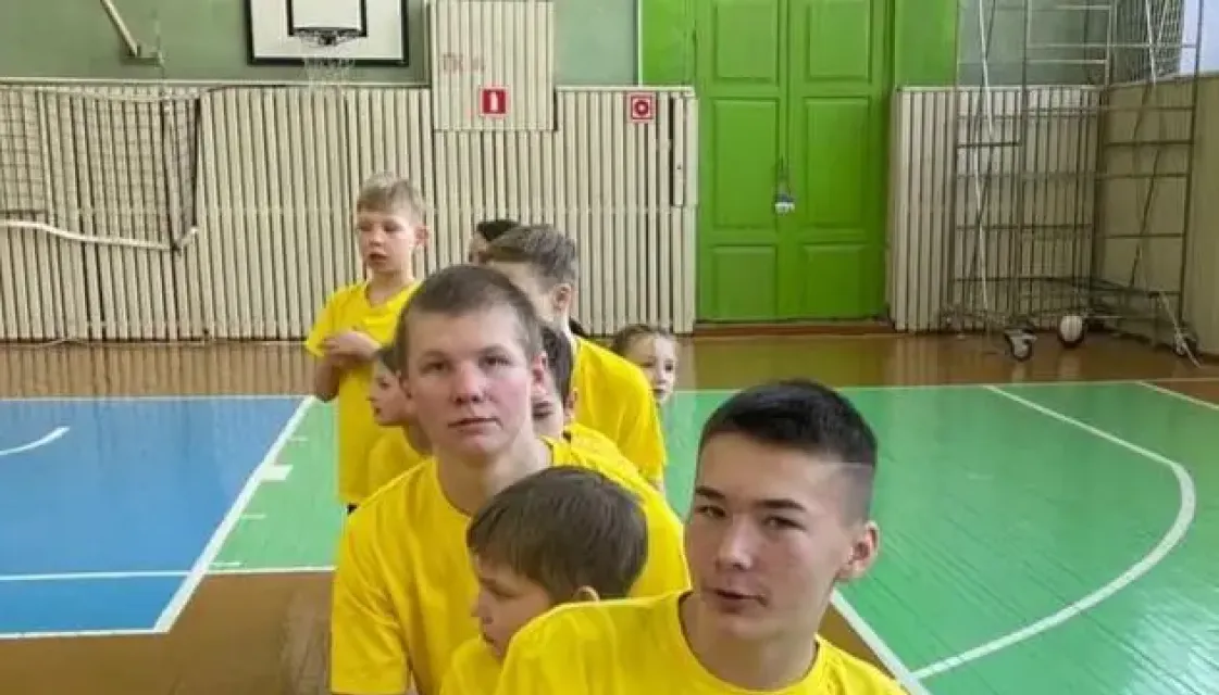 Ловкие, смелые, сильные, умелые