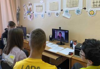 Занятия  Центра усыновления, опеки и попечительства г.Киров с выпускниками Спицынского детского дома