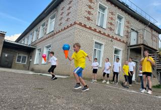 День открытых дверей. Весёлые старты.